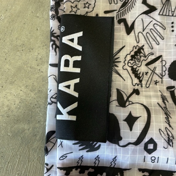 KARA Anime Wipeable Black and White Tote Bag Celestial Cartoon - Picture 3 of 5